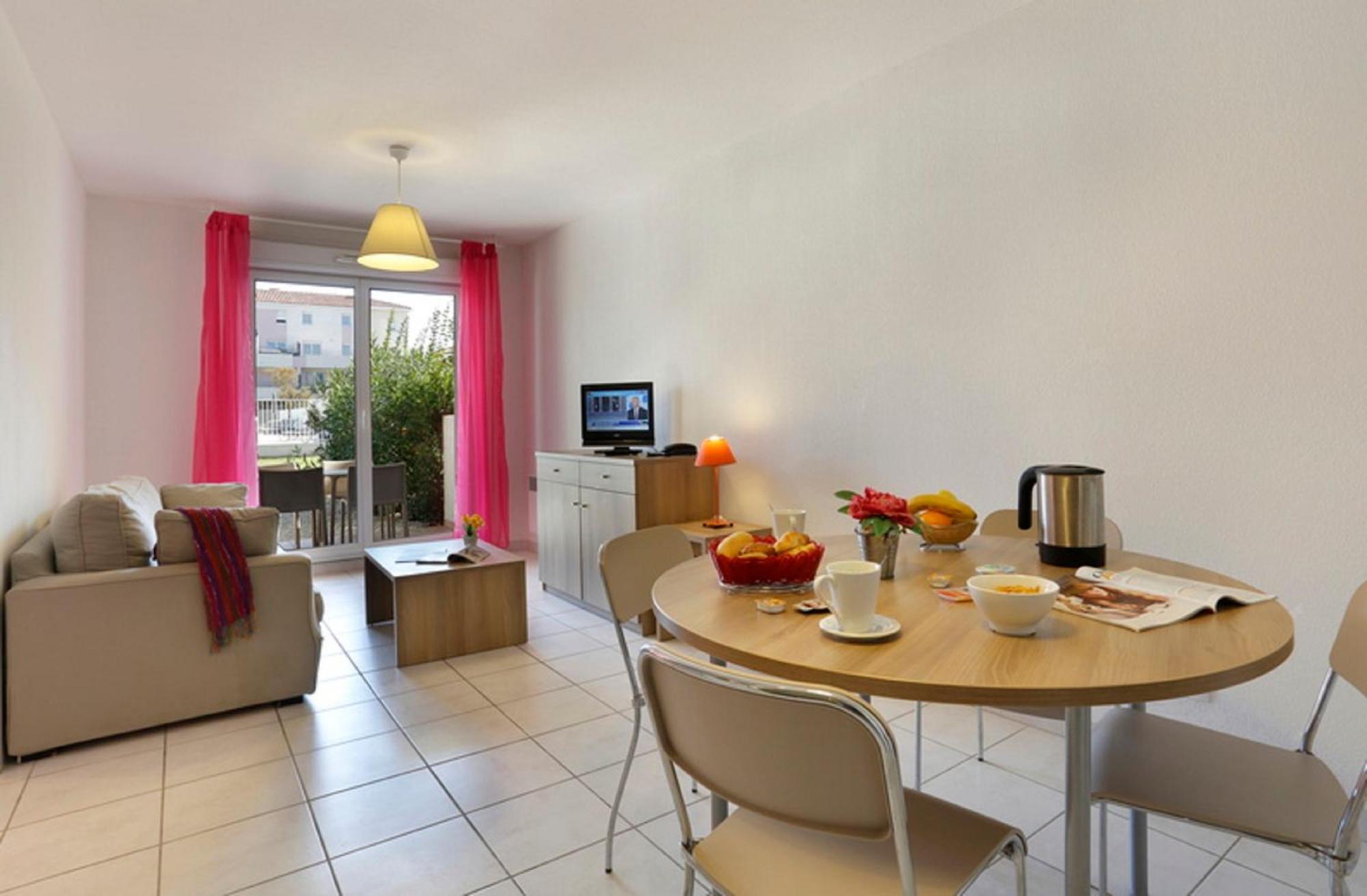 Vacanceole - Residence Cap Camargue Le Grau-du-Roi Ngoại thất bức ảnh